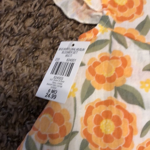 Two Piece Flower Set - Picture 3 of 6